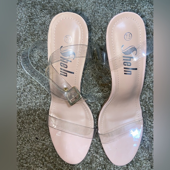 Clear nude sandals shoes - Picture 1 of 2